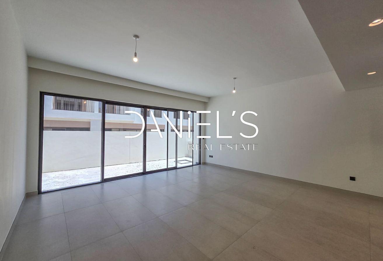 Best Price| Vacant | Brand New photo 5