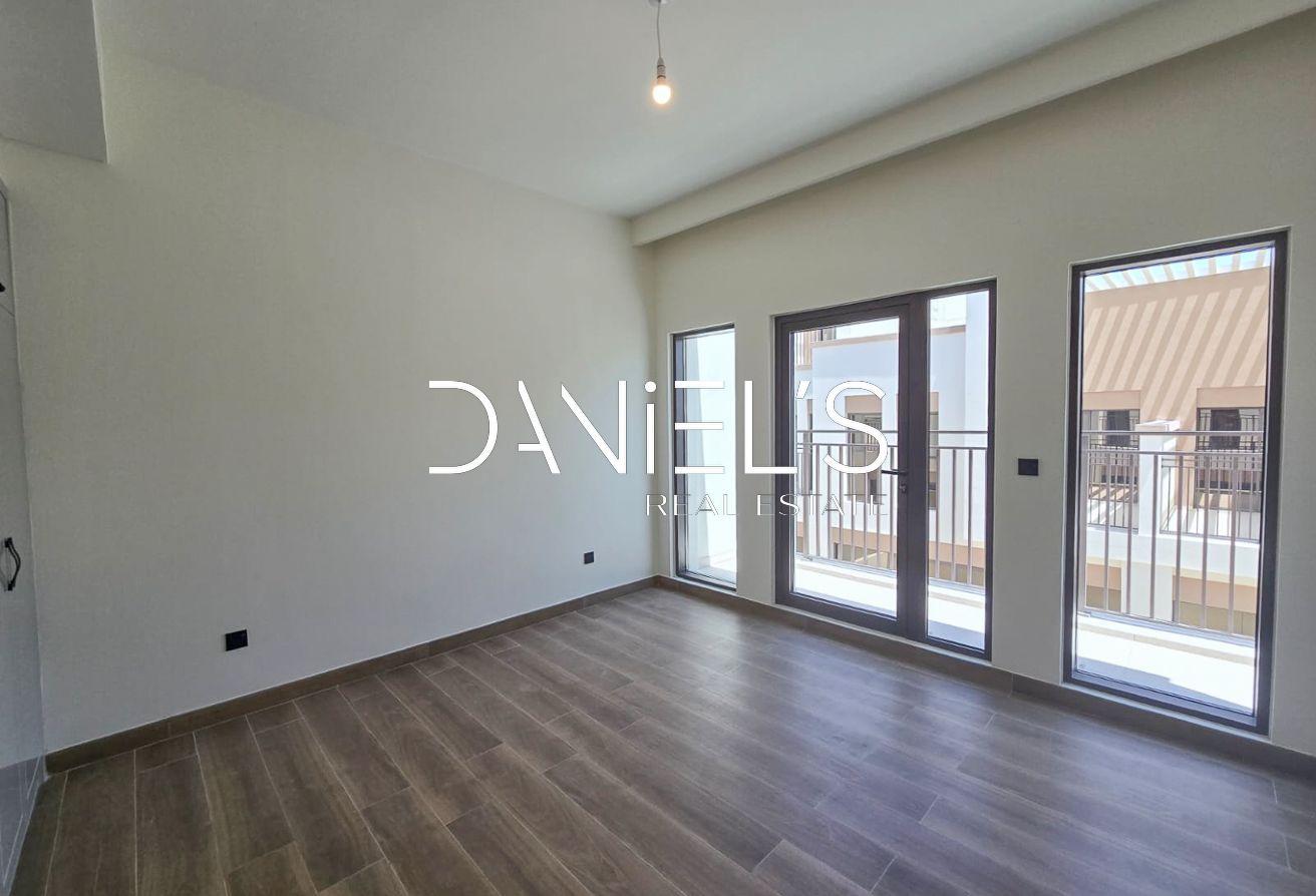 Best Price| Vacant | Brand New photo 7