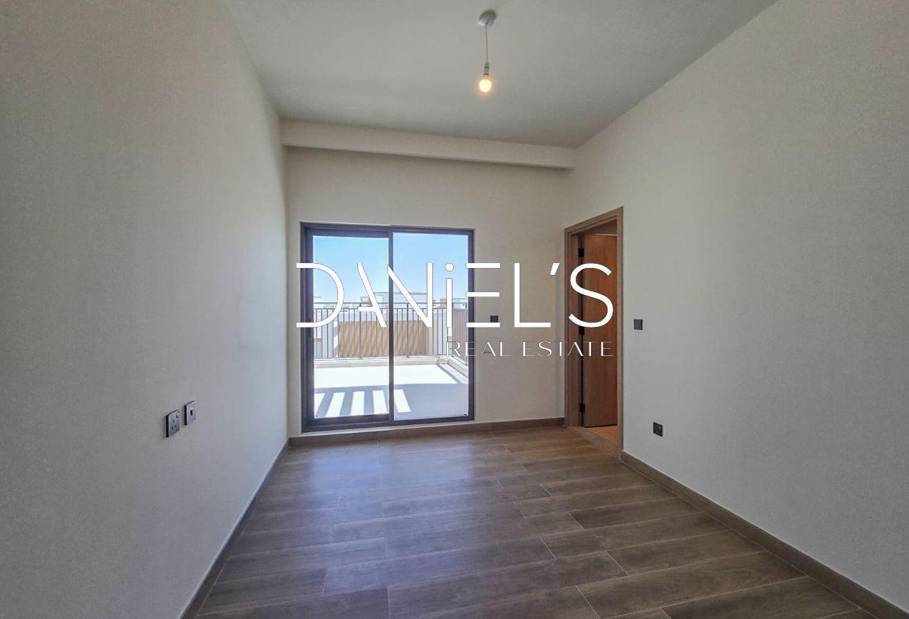 Best Price| Vacant | Brand New photo 8