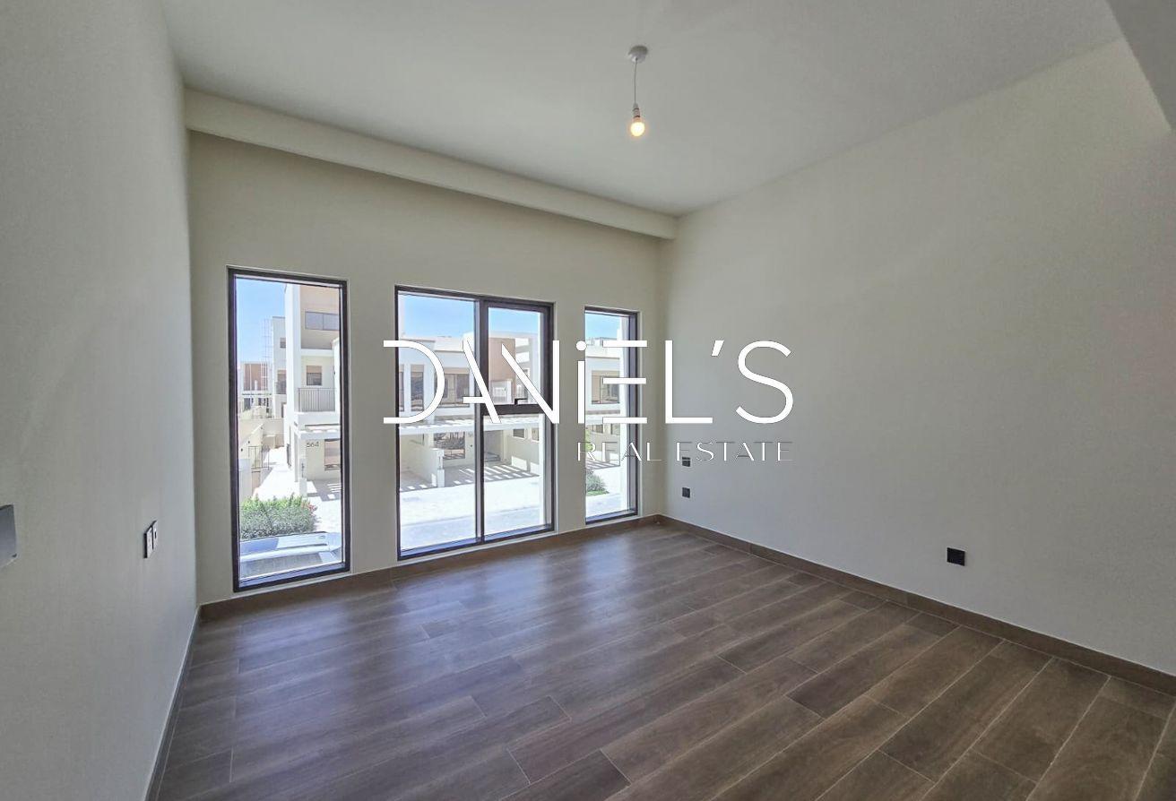 Best Price| Vacant | Brand New photo 6
