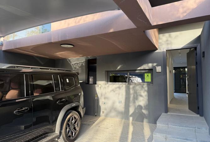 16042111 - Property Main Image