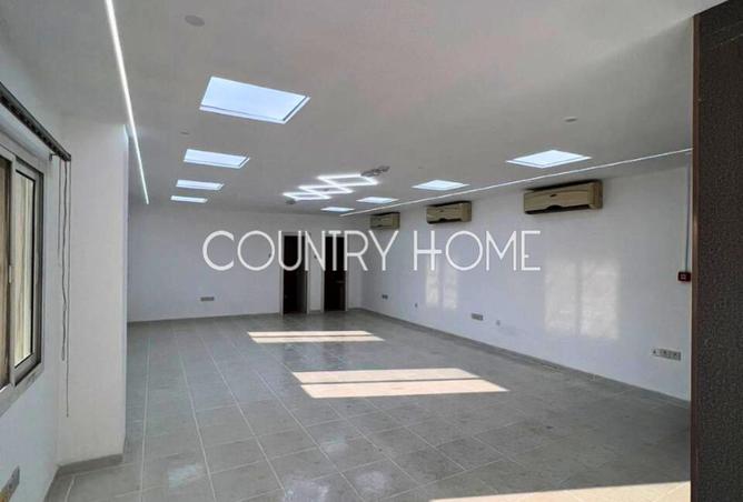 64405189 - Property Main Image