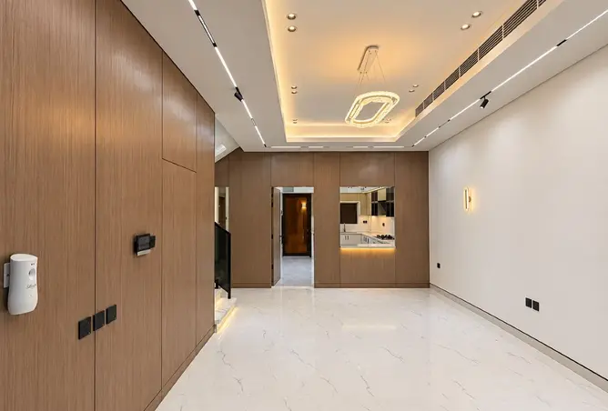160554279 - Property Image 2