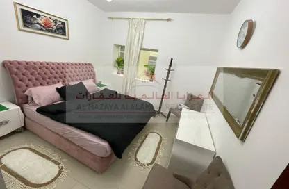 Apartment - 1 Bedroom - 2 Bathrooms for rent in Al Mamzar Plaza - Al Taawun Street - Al Taawun - Sharjah