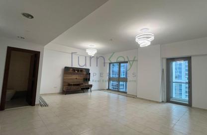 Apartment - 2 - 3 for rent in Executive Tower J - Executive Towers - Business Bay - Dubai