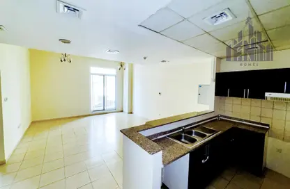 Apartment - 1 Bedroom - 2 Bathrooms for rent in Mazaya 10B - Queue Point - Liwan - Dubai Land - Dubai
