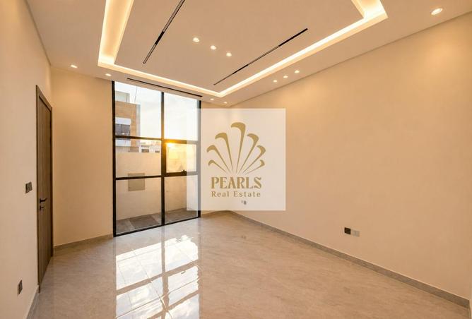 137872220 - Property Image 3