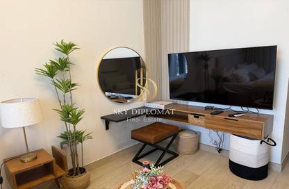 Apartment - Studio - 1 Bathroom for rent in Azizi Riviera 1 - Azizi Riviera - Meydan One - Meydan - Dubai
