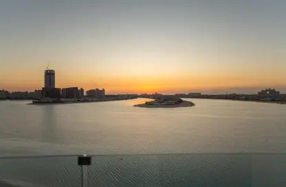 Apartment - 2 Bedrooms - 3 Bathrooms for rent in Royal Bay - Palm Jumeirah - Dubai