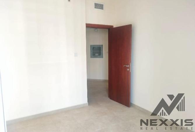 76563137 - Property Image 3