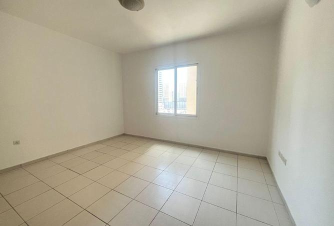 75402213 - Property Image 3