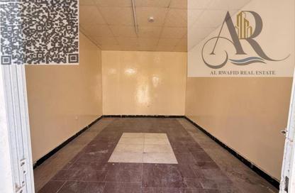 Labor Camp - Studio - 7+ Bathrooms for rent in Al Sajaa S - Al Sajaa - Sharjah Labor Camp - Studio - 7+ Bathrooms for rent in Al Sajaa S - Al Sajaa - Sharjah
