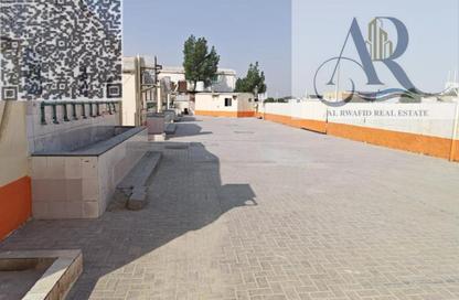 Labor Camp - Studio - 7+ Bathrooms for rent in Al Sajaa S - Al Sajaa - Sharjah