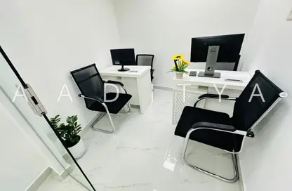 مكتب - غرفة نوم - 1 حمام للايجار في ريم ريزدنسي - الكرامة - دبي