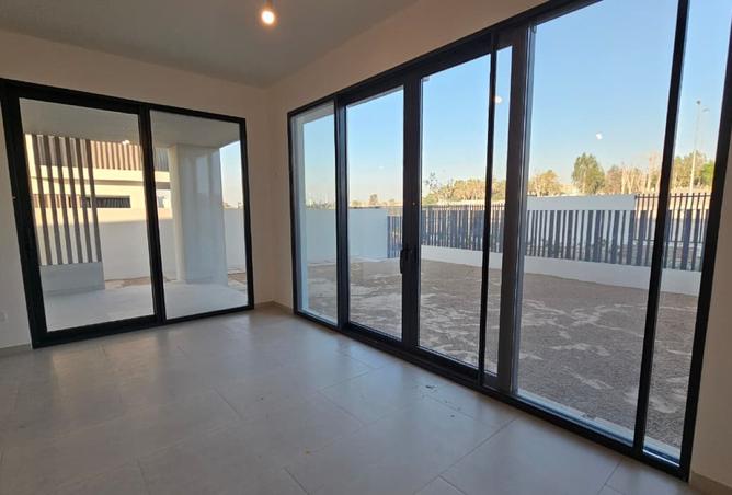 123381111 - Property Image 3