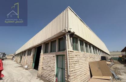 Warehouse - Studio - 5 Bathrooms for sale in Sharjah Industrial Area - Sharjah