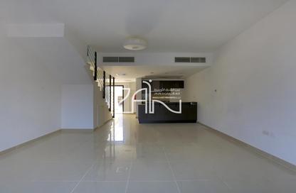 Villa - 3 Bedrooms - 4 Bathrooms for rent in Mediterranean Style - Al Reef Villas - Al Reef - Abu Dhabi