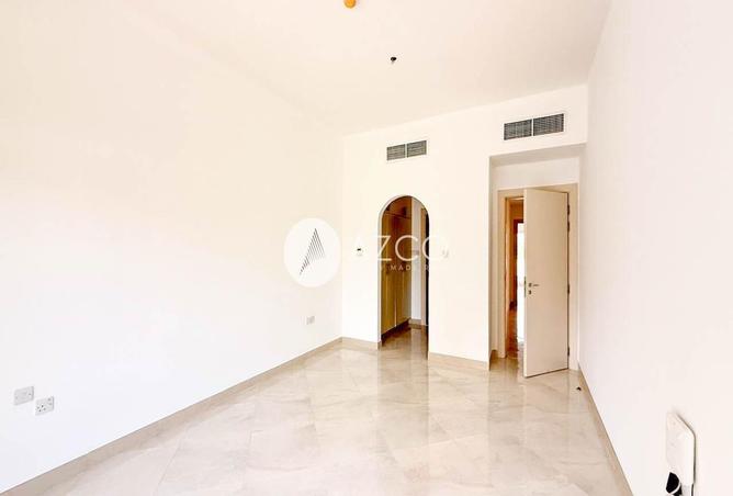 70680514 - صورة العقار 2