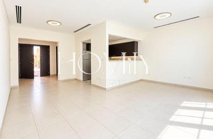 Townhouse - 2 - 2 for rent in Nakheel Villas - District 12 - Jumeirah Village Circle - Dubai Townhouse - 2 - 2 for rent in Nakheel Villas - District 12 - Jumeirah Village Circle - Dubai