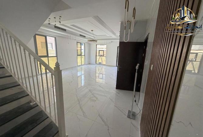 111423907 - Property Image 2