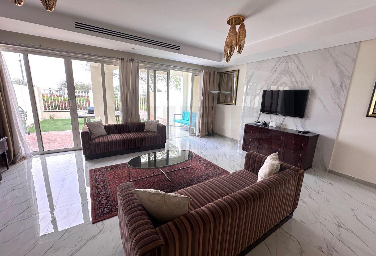 Upgraded 3BR Beachfront Villa | Bermuda Mina