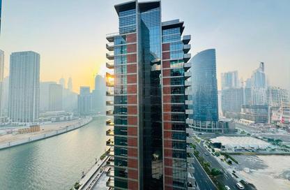 Office Space - Studio - 1 Bathroom for rent in Lake Central - Business Bay - Dubai
