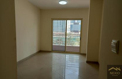 Apartment - 1 Bedroom - 1 Bathroom for rent in Icon Tower 2 - JLT Cluster L - Jumeirah Lake Towers - Dubai