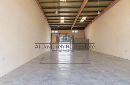 Warehouse - Studio - 2 for rent in Umm Al Thuoob - Umm Al Quwain