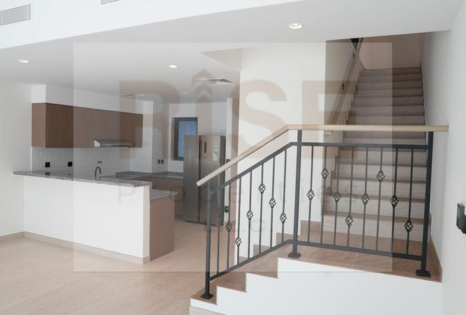 96946834 - Property Main Image