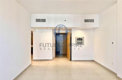 Apartment - 2 Bedrooms - 3 Bathrooms for rent in Haas Building - Jumeirah Garden City - Al Satwa - Dubai