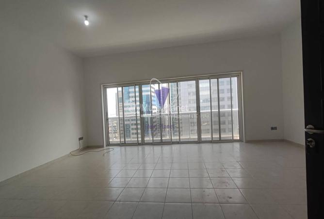 72304823 - صورة العقار 3