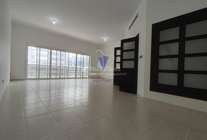 72304823 - صورة العقار 2