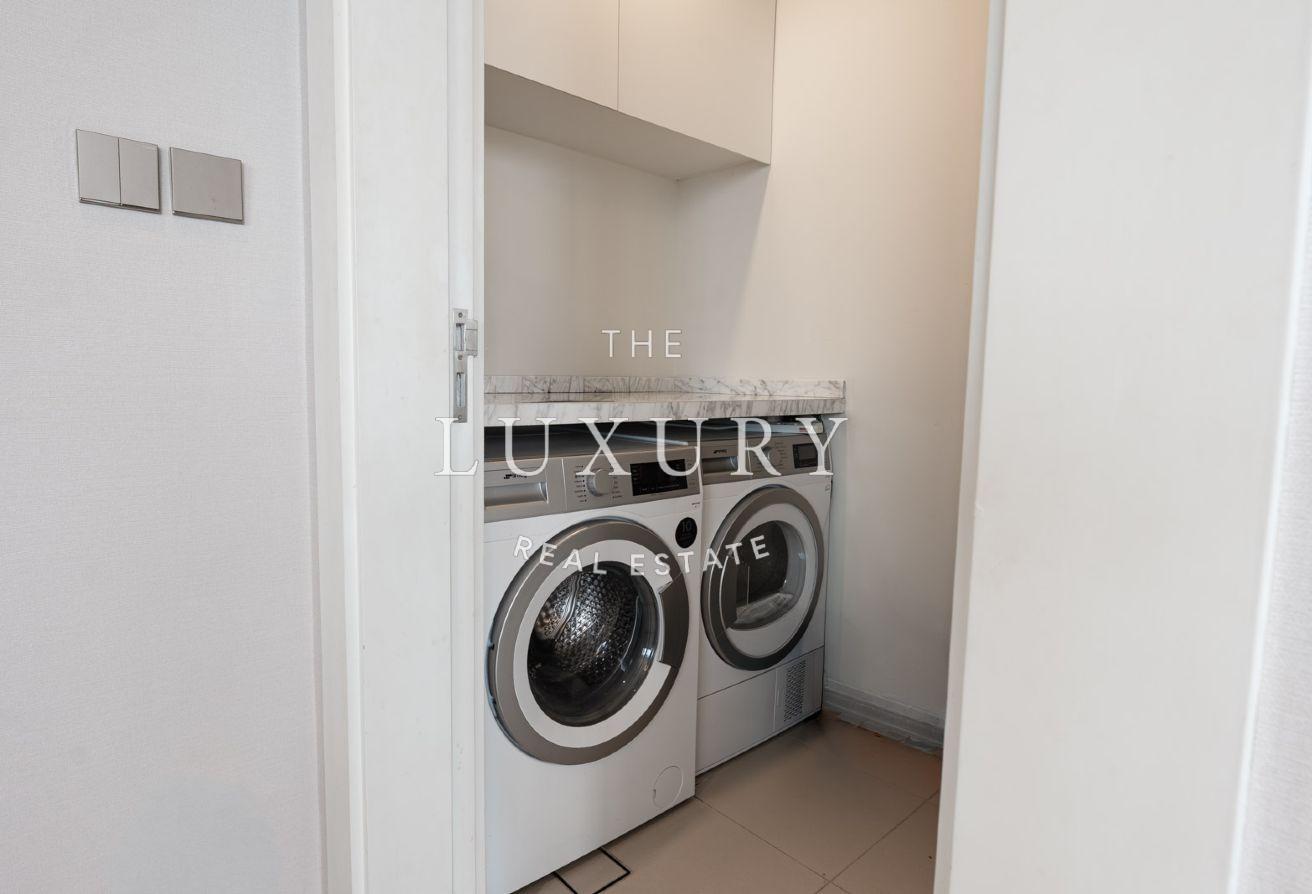 Luxury 2BR | Beachfront Living | Palm Jumeirah photo 9