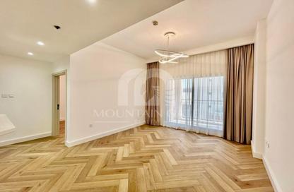 Apartment - 1 Bedroom - 1 Bathroom for sale in Mazaya 17 - Queue Point - Liwan - Dubai Land - Dubai
