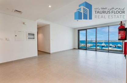 Apartment - 3 Bedrooms - 4 Bathrooms for rent in Seagate - Mina Rashid - Dubai