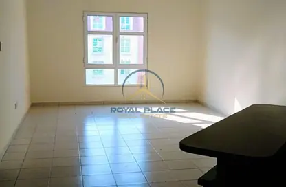 شقة - غرفة نوم - 2 حمامات للايجار في بناية  38إلى107 - طراز البحر المتوسط - ديسكفري جاردنز - دبي