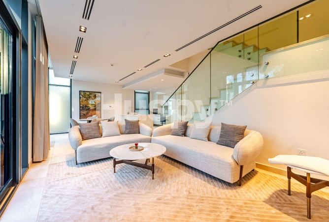 114175403 - Property Main Image