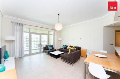 Apartment - 2 Bedrooms - 3 Bathrooms for rent in Al Das - Shoreline Apartments - Palm Jumeirah - Dubai