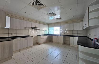 Villa - 5 - 5 for rent in Umm Suqeim 1 Villas - Umm Suqeim 1 - Umm Suqeim - Dubai Villa - 5 - 5 for rent in Umm Suqeim 1 Villas - Umm Suqeim 1 - Umm Suqeim - Dubai