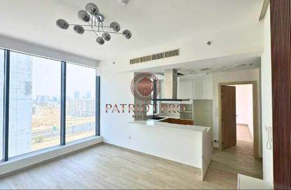 Apartment - 1 Bedroom - 2 Bathrooms for rent in The East Crest by Meteora - District 17 - Jumeirah Village Circle - Dubai