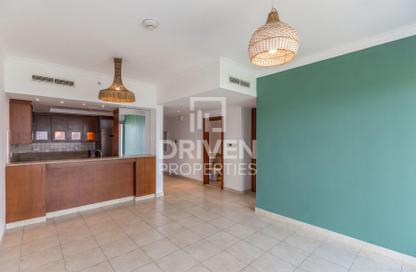 Apartment - 1 Bedroom - 2 Bathrooms for rent in The Fairways West - The Fairways - The Views - Dubai Apartment - 1 Bedroom - 2 Bathrooms for rent in The Fairways West - The Fairways - The Views - Dubai