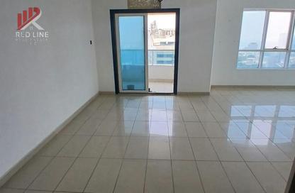 Apartment - 2 Bedrooms - 3 Bathrooms for rent in Thuraya Al Majaz Building - Al Majaz 3 - Al Majaz - Sharjah