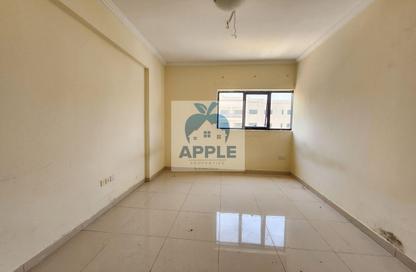 Apartment - 1 Bedroom - 2 Bathrooms for rent in Muwaileh 3 Building - Muwaileh - Sharjah