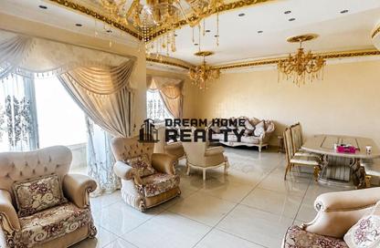 Penthouse - 3 Bedrooms - 3 Bathrooms for rent in Asas Tower - Al Khan Lagoon - Al Khan - Sharjah