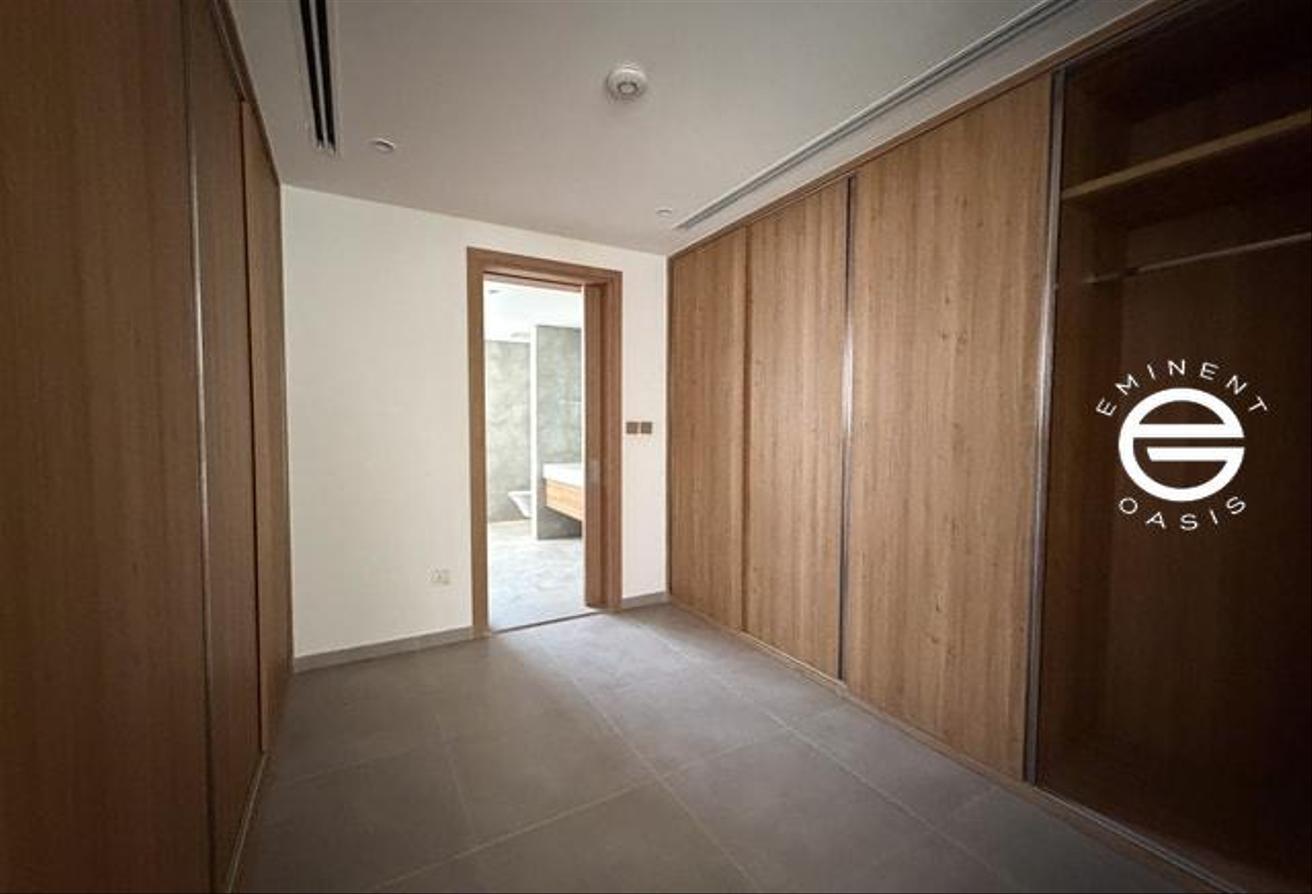 Vacant | VASTU Unit | Private Pool | Brand New photo 20