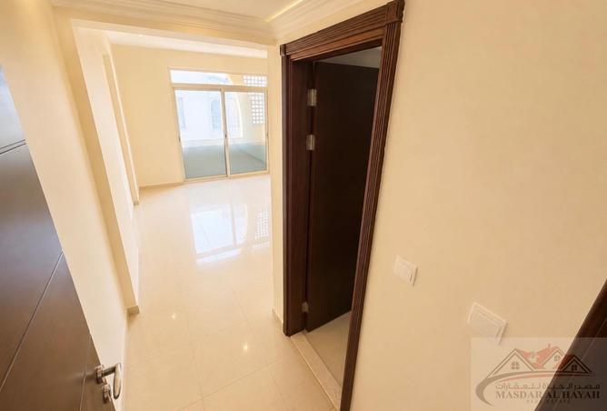 113249372 - Property Image 2