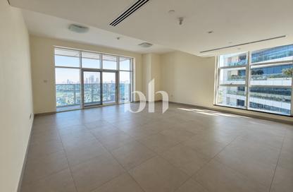 Apartment - 2 - 3 for rent in Marina Arcade Tower - Dubai Marina - Dubai