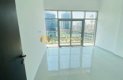 Apartment - 2 Bedrooms - 3 Bathrooms for rent in Dumax Building - Arjan - Dubai
