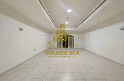 Villa - 5 Bedrooms - 5 Bathrooms for rent in Al Nahyan - Abu Dhabi