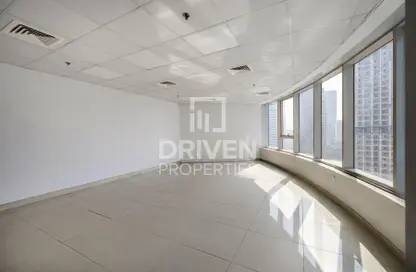 مكتب - استوديو - 1 حمام للايجار في برج أونتاريو - الخليج التجاري - دبي